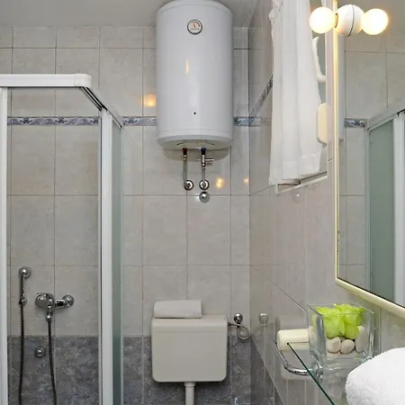 Apartment 9