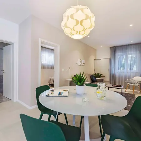 Apartment 9